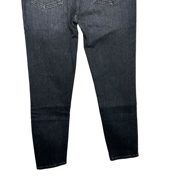 Re/Done 90s High Rise Ankle Crop Onyx Fade Jean - Picture 7 of 9